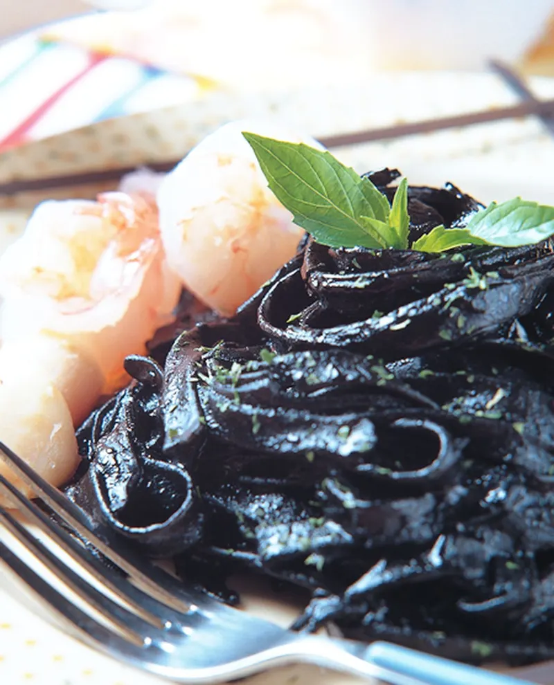 海鮮墨魚圓麵