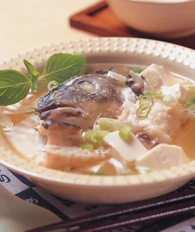 味噌魚頭湯