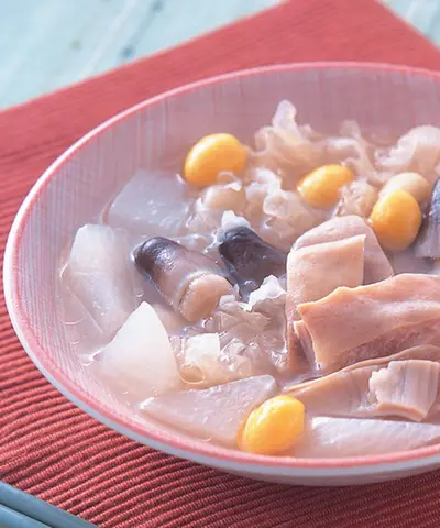 蘿蔔銀耳豬肚湯