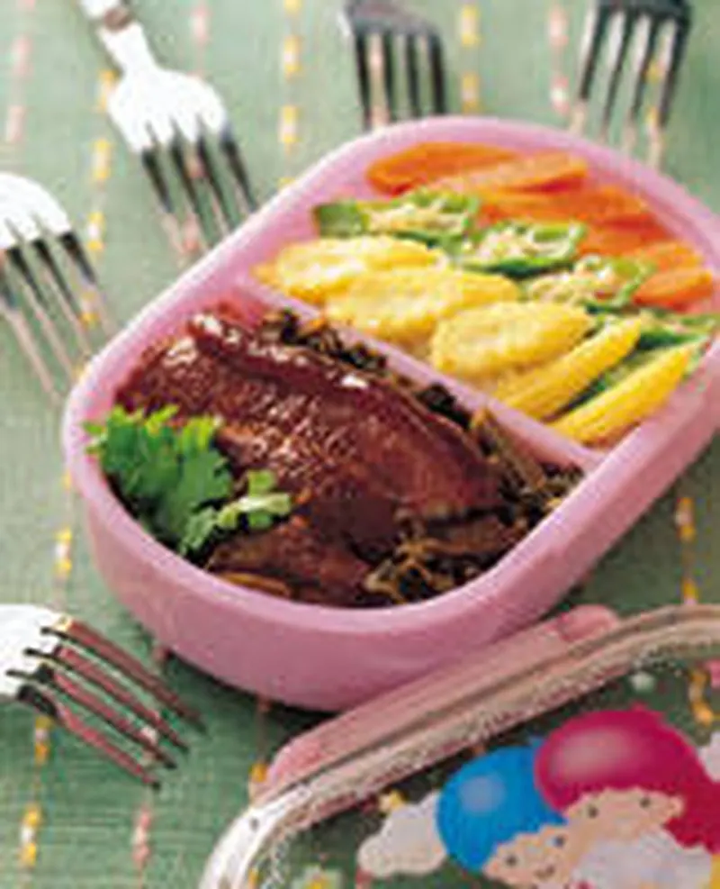 梅干扣肉便當