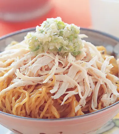 薑蔥雞絲撈麵