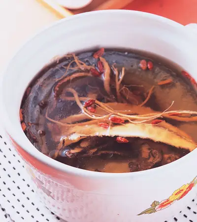藥燉鰻魚