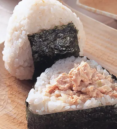 日式鮪魚沙拉飯糰