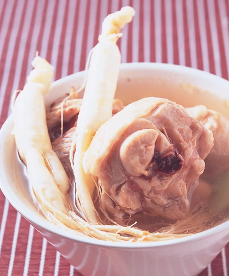 高麗蔘雞湯