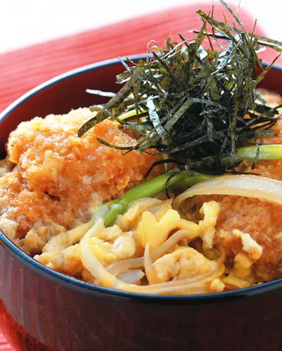 洋蔥豬排蓋飯