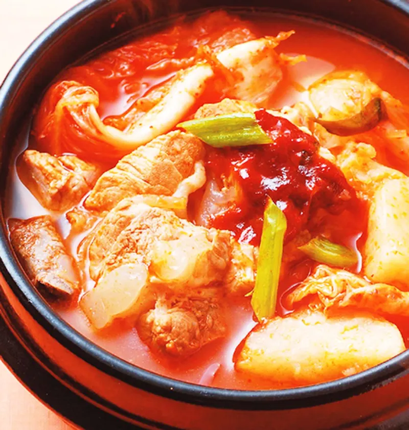 馬鈴薯泡菜鍋