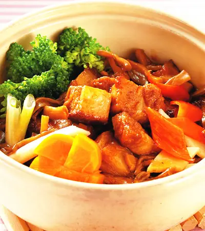 魯肉筍干煲