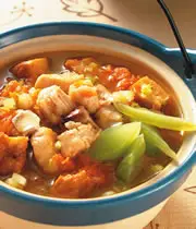 雞丁鹹魚豆腐煲