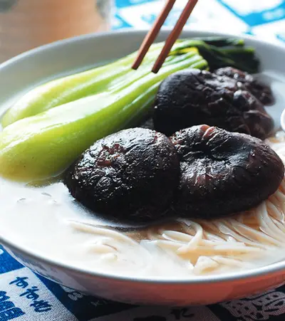 香菇煨麵