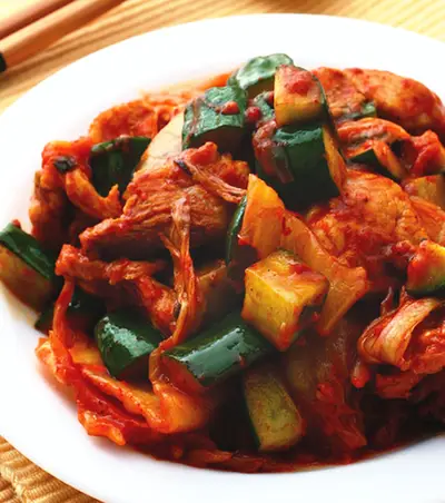 泡菜炒肉片