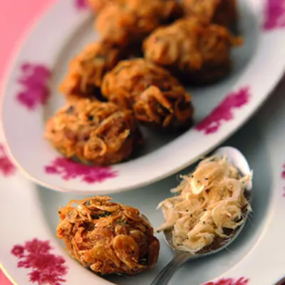 酥炸蝦皮肉丸