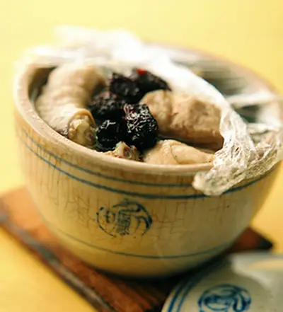 黑棗燉雞