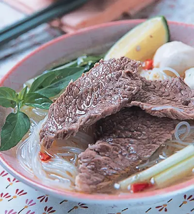 酸辣牛肉湯米粉