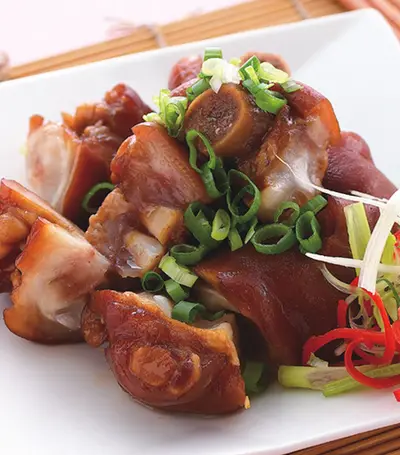 滷豬腳(1)
