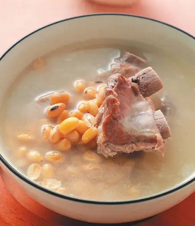 黃豆燉排骨湯