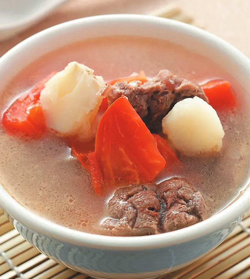 蕃茄薯仔燉牛腱湯