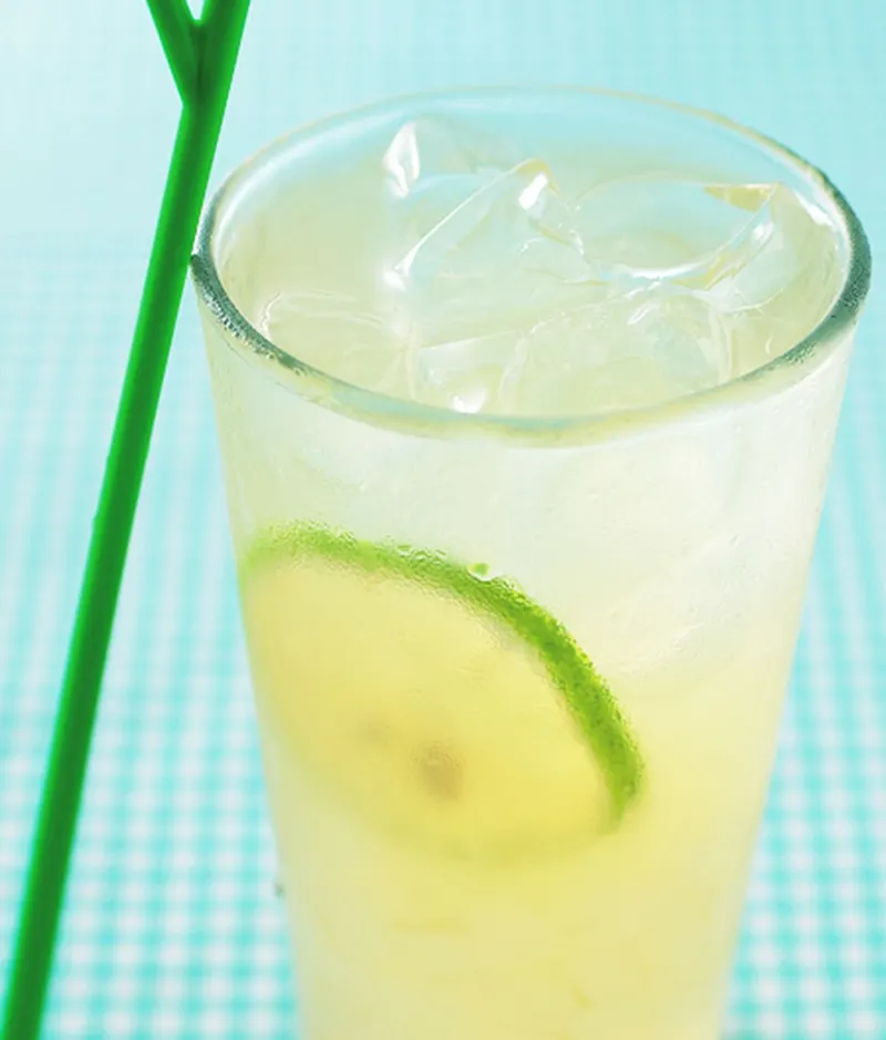 檸檬蜂蜜蘆薈凍飲