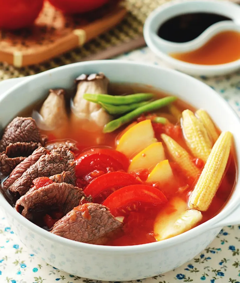 牛肉蕃茄蔬菜鍋