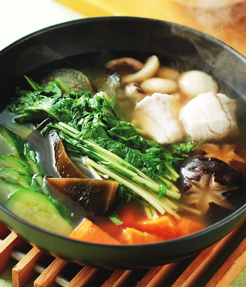 魚片野菜昆布鍋