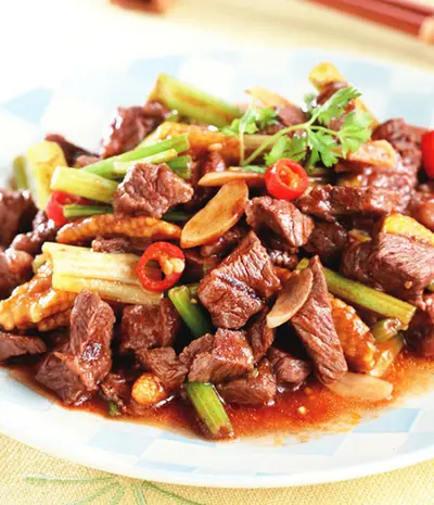 牛肉炒芹菜