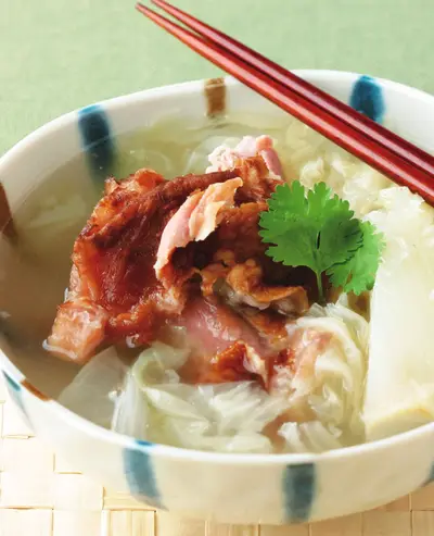 燻腿肉燉白菜湯