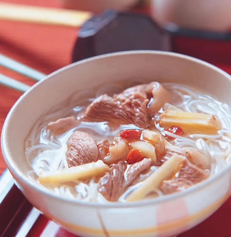 麻油雞麵線