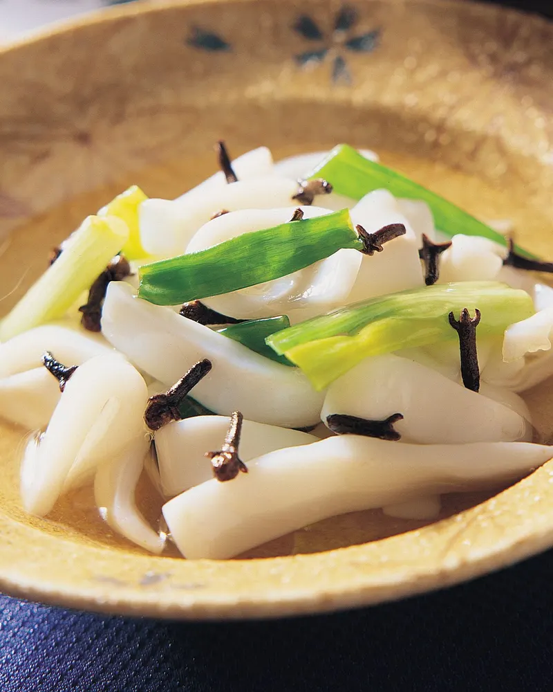 酒泡丁香花枝