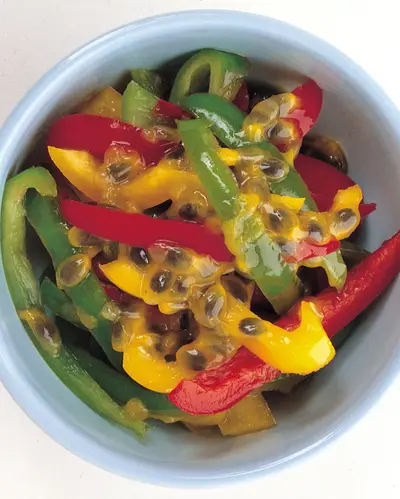 三色椒百香果泡菜