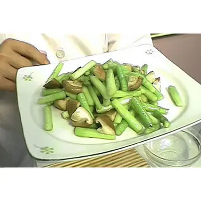 蘆筍炒香菇