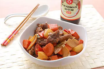 牛腩燒煮