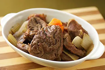 紅酒燉牛肉(3)