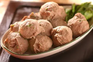 用調理機 做牛肉丸