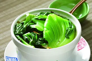 用電鍋做長年菜雞湯
