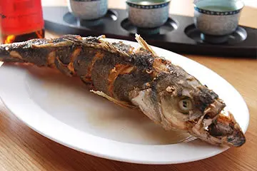 牲禮炸魚金黃挺直的秘訣