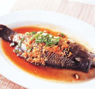 蒜泥蒸魚