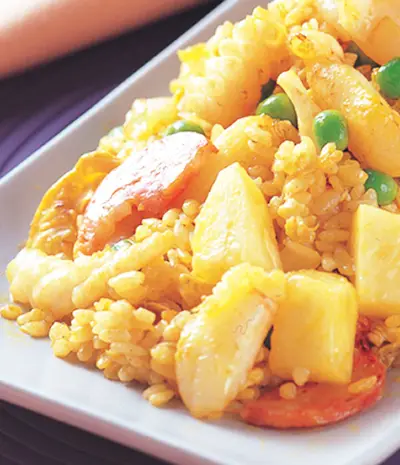 鳳梨海鮮炒飯