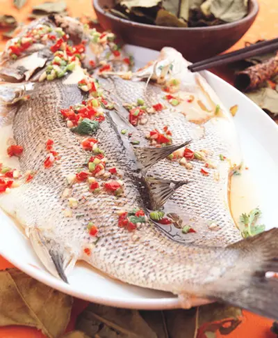 清蒸檸檬鱸魚