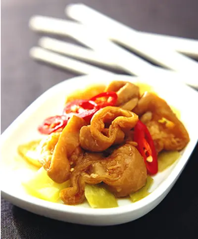 酸菜蒸大腸