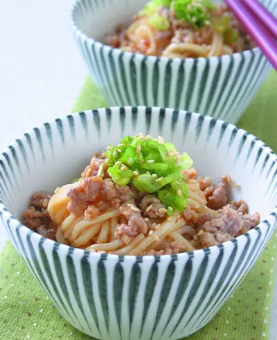 鮮辣肉燥乾麵