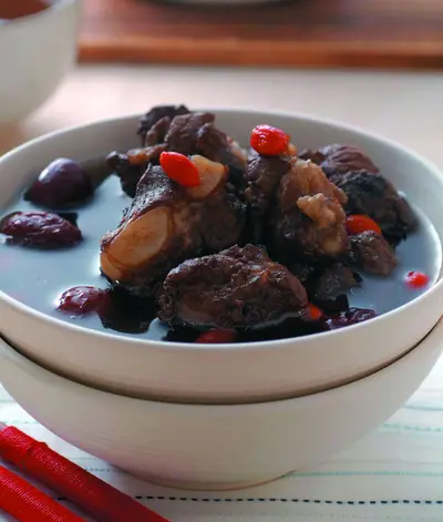 仙草排骨湯