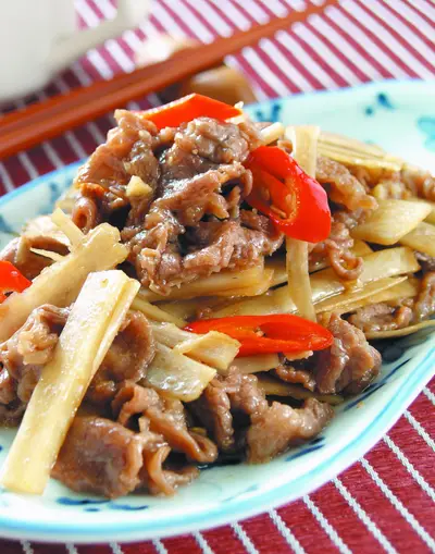 牛肉炒牛蒡(1)