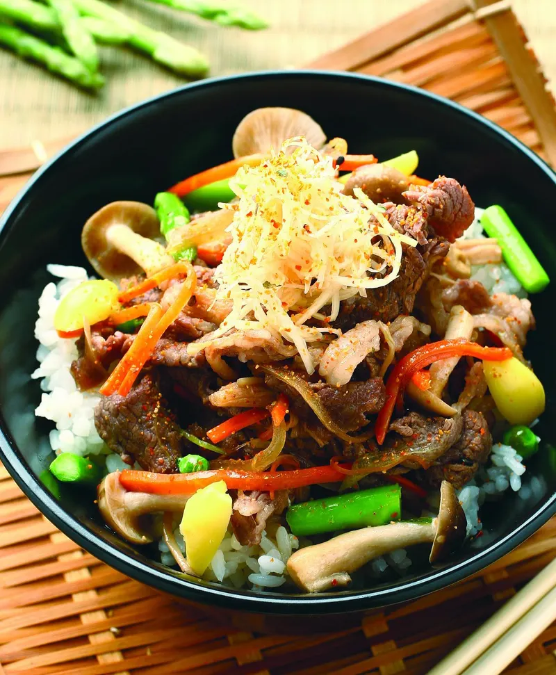 薑汁牛肉蓋飯