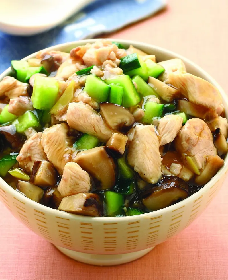 鹹魚雞粒蓋飯