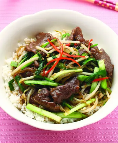 越式牛柳片蓋飯
