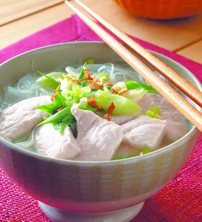 旗魚米粉湯(1)