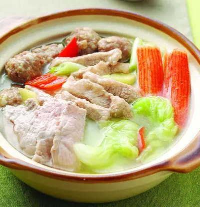 白菜肉羹丸子鍋