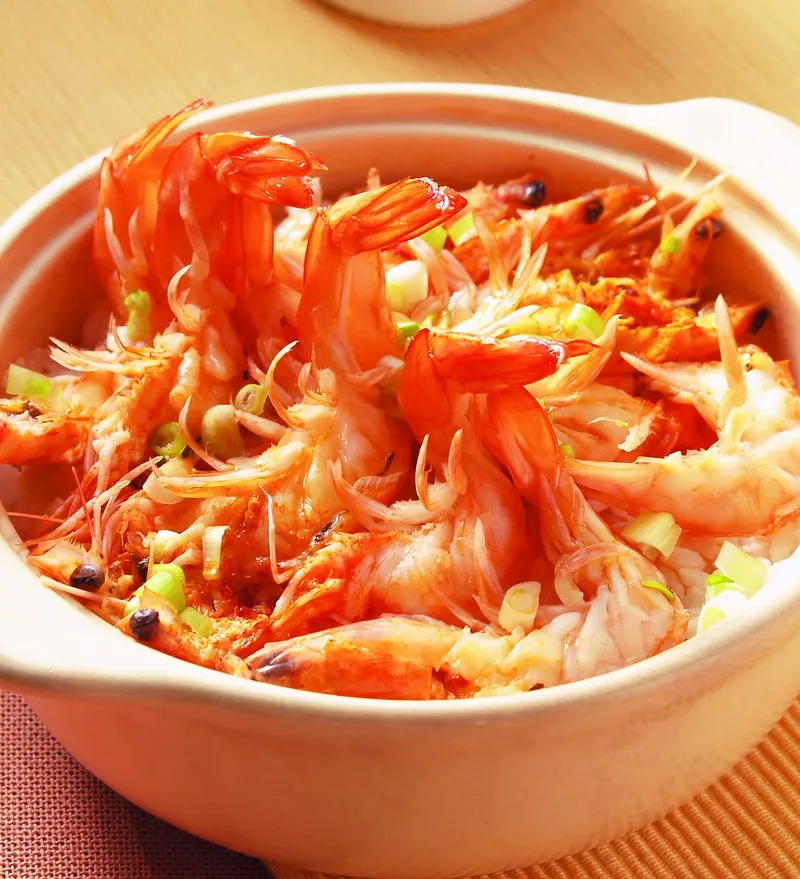 鮮蝦煲仔飯