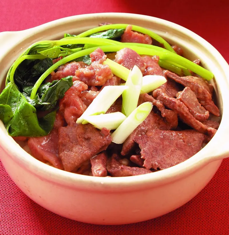 豬肝肉片煲仔飯