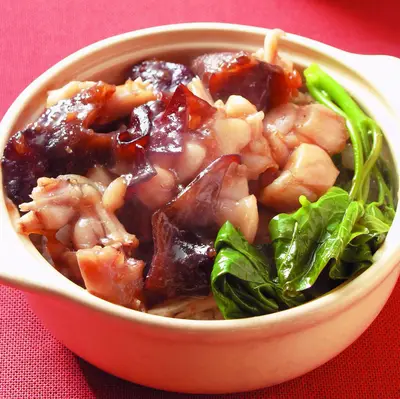 田雞煲仔飯