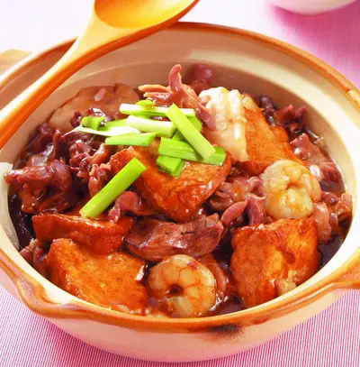 八珍豆腐煲
